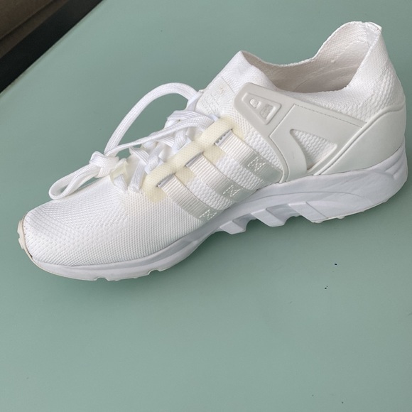 Adidas mens shoes - Picture 3 of 7